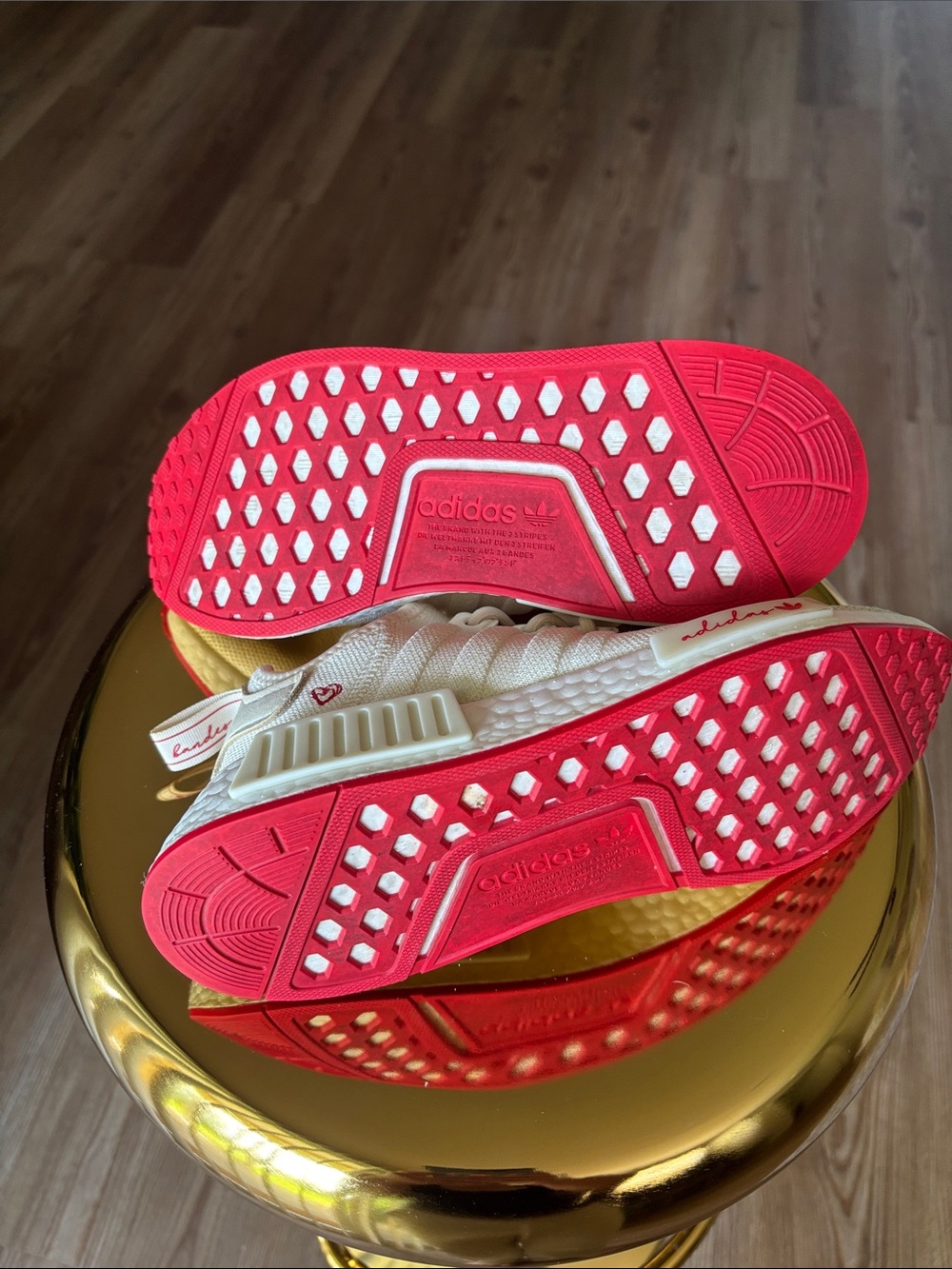 Adidas Valentine’s ❤️ Cream and Red NMD_R1 Sneakers - Picture 14 of 15